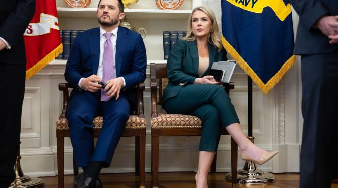 important angajat donald trump parasire casa alba