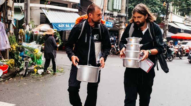 concurentii asia express cu oalele de supa prin vietnam spre marea imunitatea emisiunea din nou lider de audienta