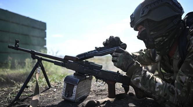 tanar militar voluntar