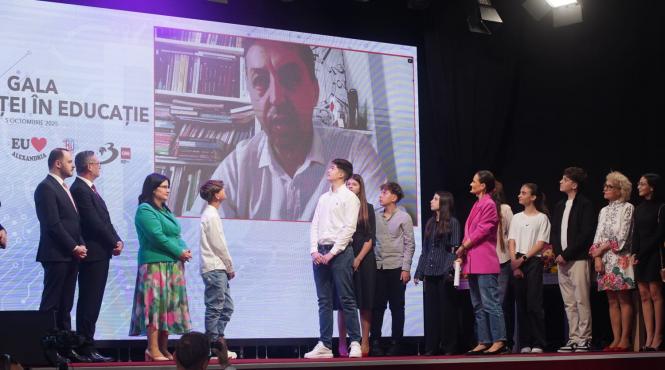 alexandria gala excelentei in educatie elevi profesori ziua mondiala a educatiei