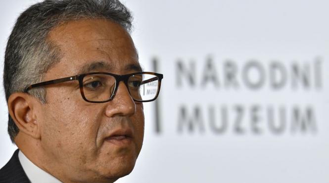 cine conduce unesco duel arab african castigatorul confrunta grava criza financiara