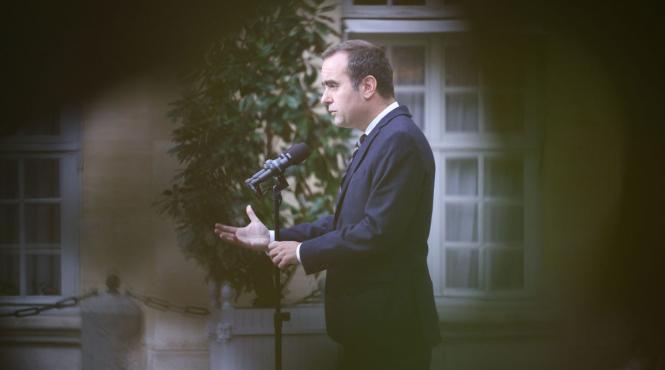 criza politica franta destabilizeaza pietele financiare