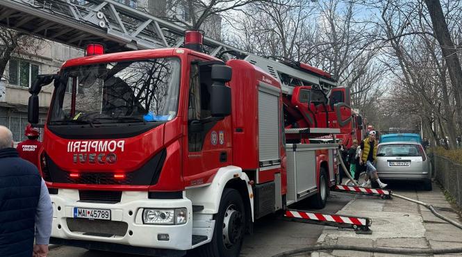 barbat sarit geam etaj doi incendiu tecuci