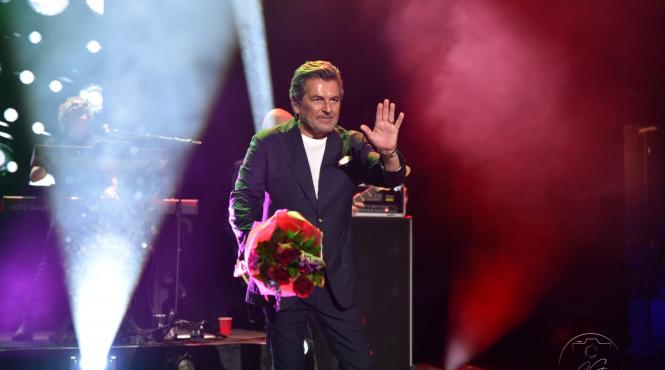 thomas anders de la modern talking band show extraordinar la oradea arena romania are un public minunat