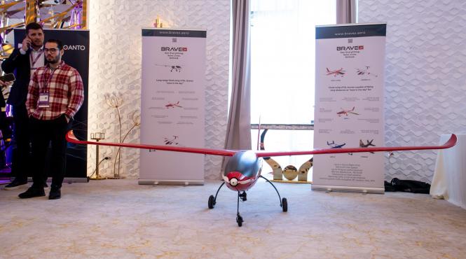 drone aripa fixa bravex aero roiuri zburatoare ai