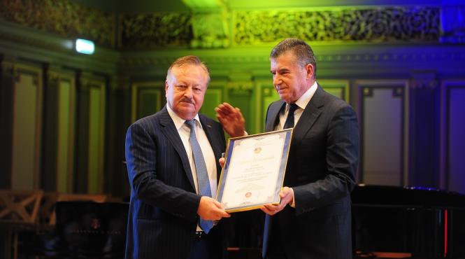 presedintele renar fanel iacobescu