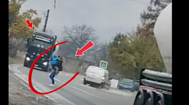 politia romana femeie copil