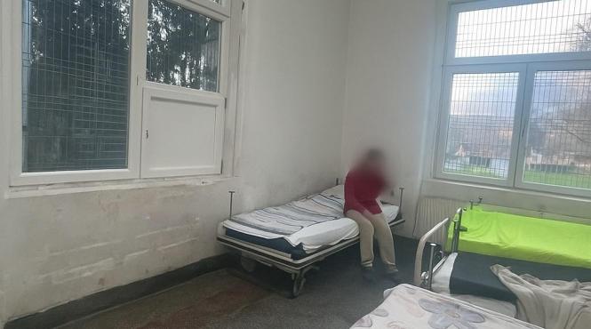 spital tarnaveni judetul mures pacient inumane legati dezbracati