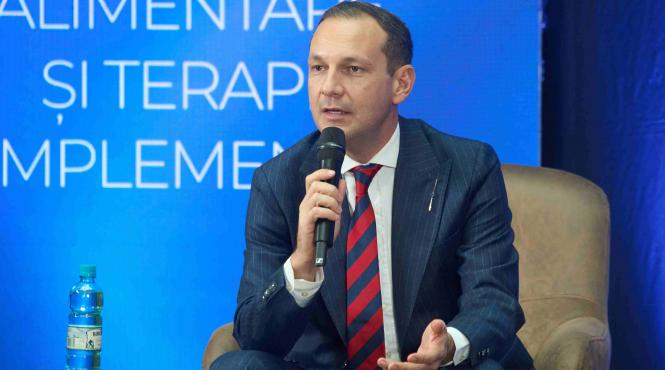 longevitate concept batranete alimente detox digital