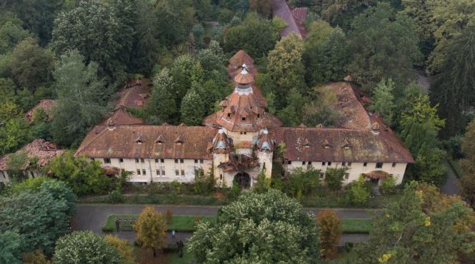 peste 50 de organizatii si specialisti cer printr un apel public clasarea in regim de urgenta ca monumente istorice a patru obiective de patrimoniu din baile govora