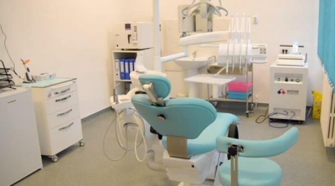 activitate clinica stomatologie mort copil doi ani suspendata