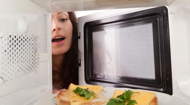de ce chinezii evita cuptorul microunde care este alternativa sanatoasa incalzire alimente
