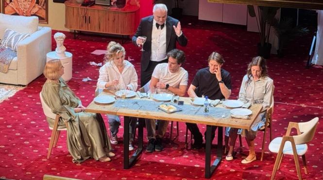 spectacole de teatru si concerte de craciun in prima saptamana din decembrie pe scene din romania