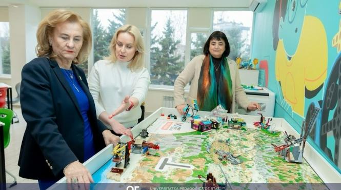 educatie digitala la nivel european maria grapini impresionata de investitiile universitare din chisinau
