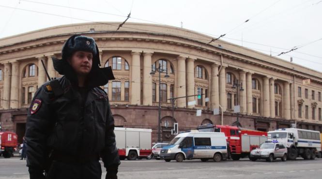 70 persoane retinute sankt petersburg dupa ce s au rugat pentru zelenski