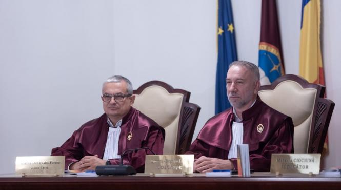reactie judecatori curtea constitutionala absenti blocaj