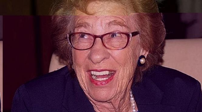 sora vitrega anna frank moarte 96 ani regele charles omagiu emotionant