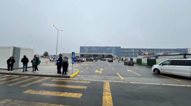 28 7 milioane de lei pentru modernizarea parcarii etajata de la aeroportul otopeni