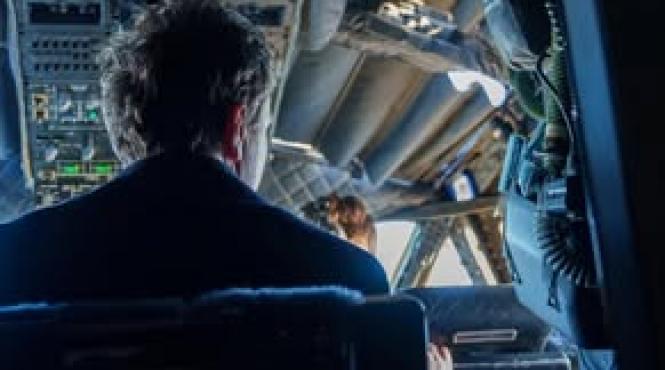 nicusor dan avion zbor paris