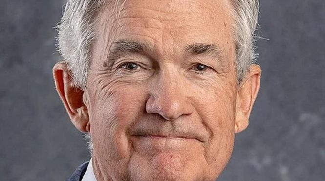 trump razboi isarescu din sua ancheta penala contra sefului fed