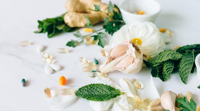 cum sa imi intaresc imunitatea cu ajutorul plantelor medicinale in 2026 recomandari de produse naturale