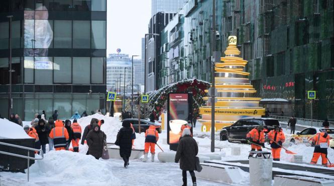 metrouri fara sofer si mii de roboti pe strazi la moscova