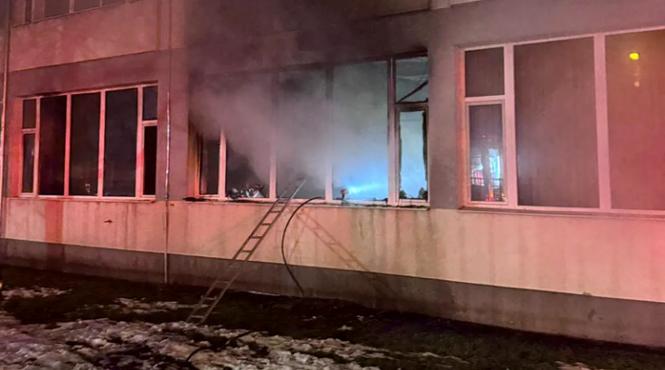 incendiu universitate oradea