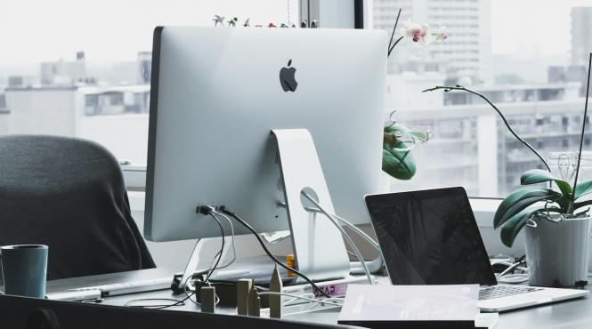 ce abilitati te ajuta sa lucrezi cu oamenii si documentele lor