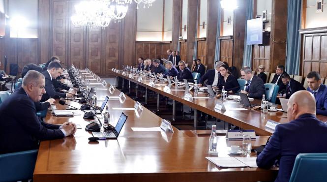 tablou dezasstru economie guvern firme scufuda autoritati banii investitii inutile