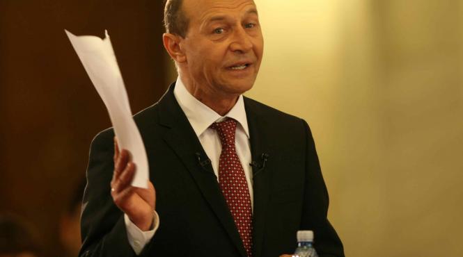verdict traian basescu pensie speciala indemnizatie fost presedinte turnator securitate