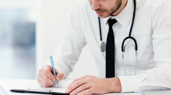 revolta pacienti taxa boala concediu medical neplatit