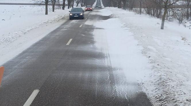 zapada si ceata pe soselele din romania