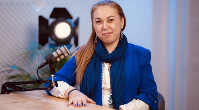 dialog cristina bogdan poeta