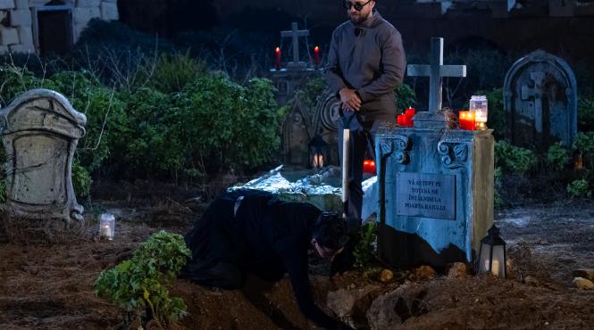 power couple seara cimitir barbatii gladiatori