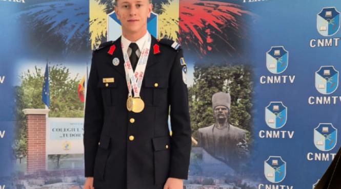 dublu aur pentru romania la olimpiada internationala neo science