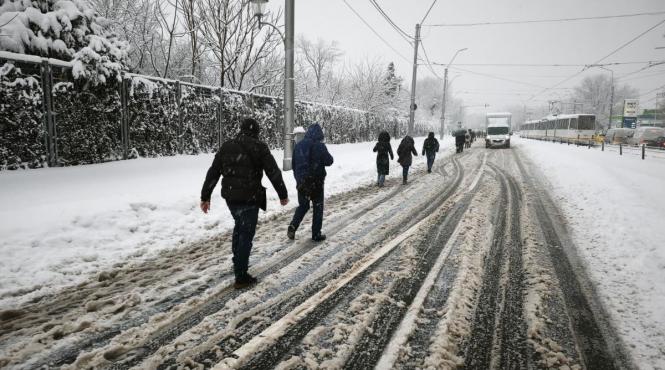 circulatia tramvai reluata linia 25 linia 41 blocata