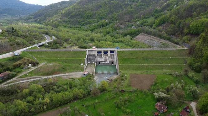 constructie baraj mihaileni blocata activisti declic muntii apuseni