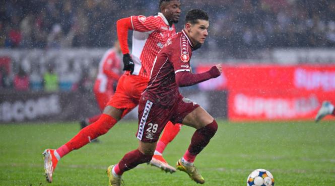 rapid invinge dinamo cu 2 1 in derby ul etapei