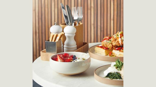 ghid complet pentru mese festive platouri aperitiv cosuri de paine si accesorii esentiale