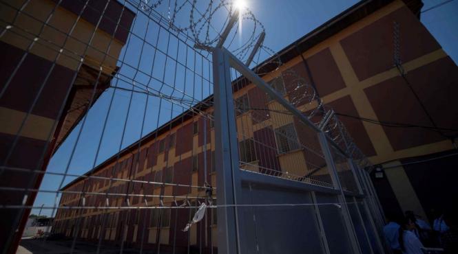 puscariile primesc lenjerie de pat noua 1 5 milioane euro furnizorii sunt firme infiintate urma doi ani