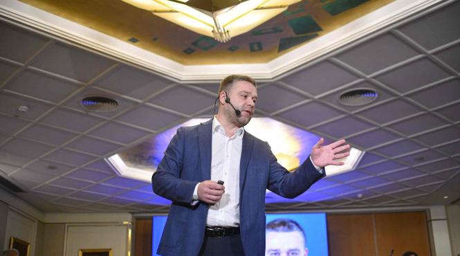 ciprian ciucu atacat aliati usr primarul cenzura consiliul local