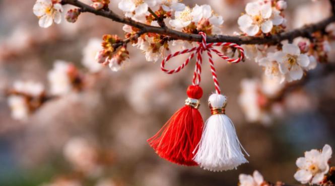 martisor inceput primavara traditii romani 1 martie martisor la babe