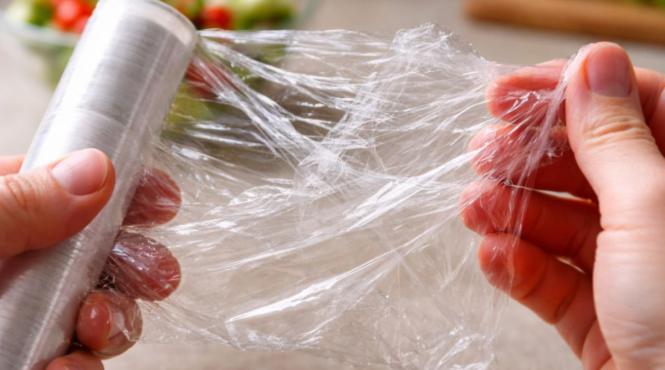truc bucatarie putini stiu folia transparenta nu se mai lipeste pastrezi aici