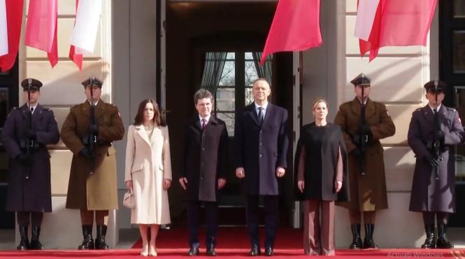 nicusor dan onoruri militare palatul prezidential varsovia