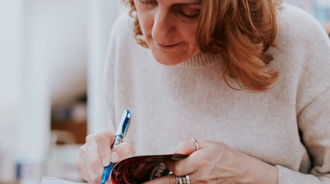 scriitoare narine abgarian armeni independenta