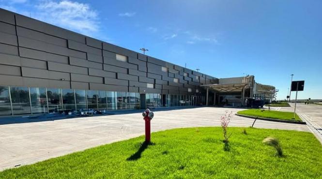 aeroport constanta terminal nou turisti litoral planuri pasageri