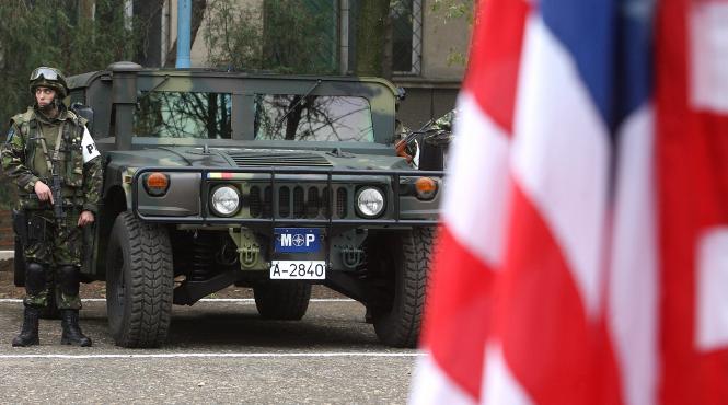 statele unite ambasada securitate