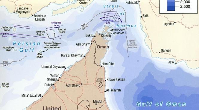iranul pune taxa de vama la trecerea prin stramtoarea ormuz