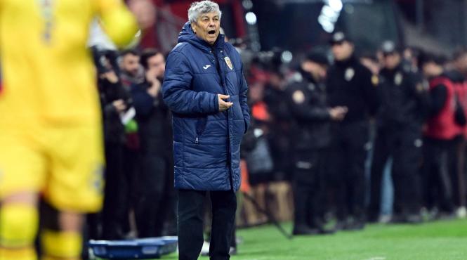 era mircea lucescu final incepe epoca hagi