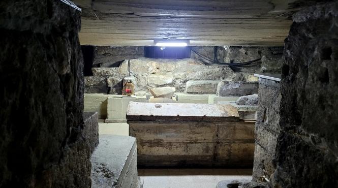 inviere lazar minune cutremurat ierusalimul scandalizare preotime